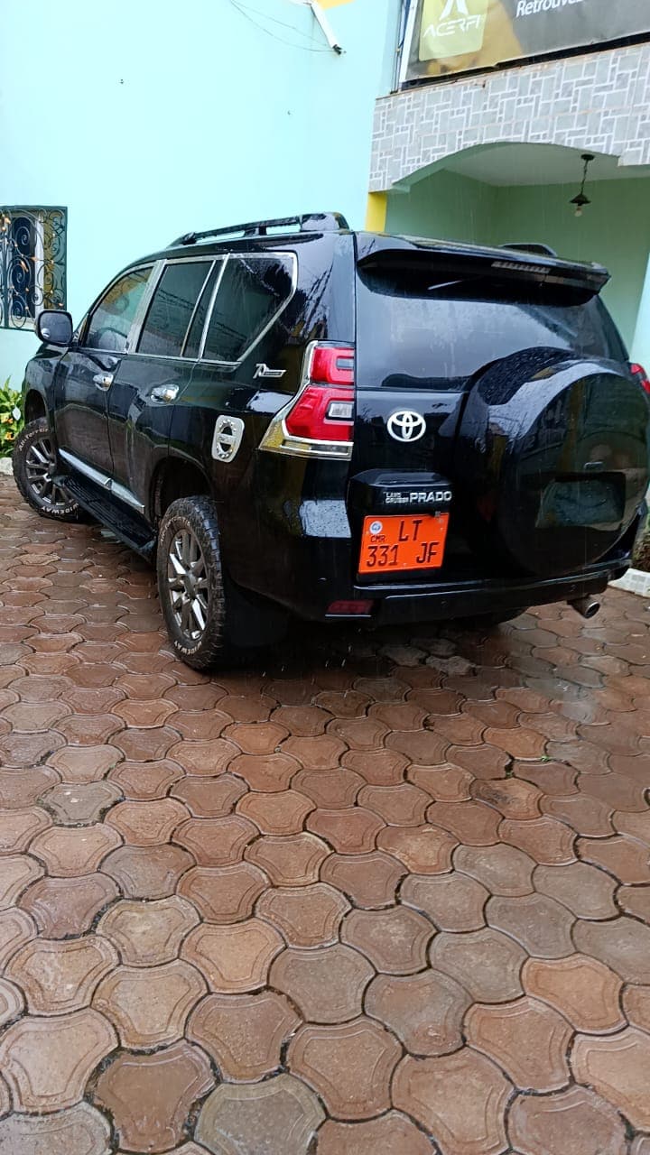Toyota Prado — autre vue